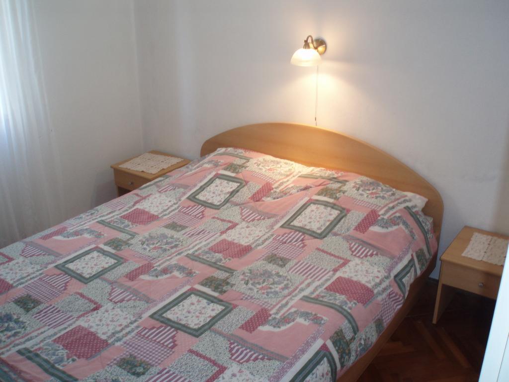 Apartment Vjera コルチュラ 部屋 写真